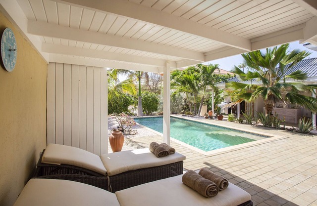 Villa Cle - Curazao con hermoso jardín tropical