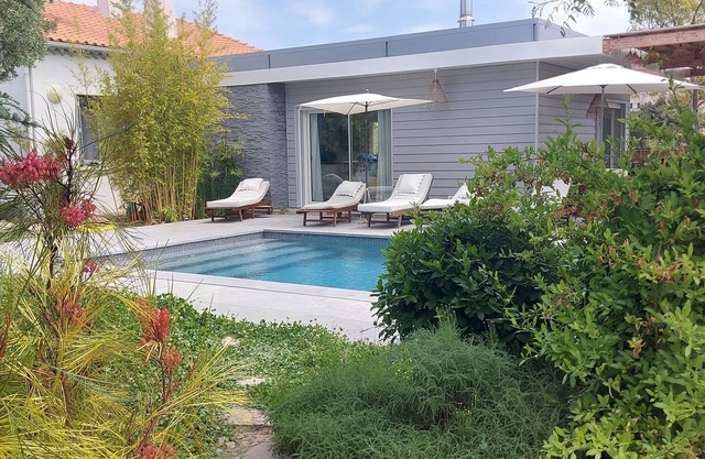 Villa Clim-piscine-5 mn à Pied de la Plage-carro/côte Bleue.animaux Acceptés