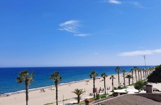 Villa climatisée bord de mer avec piscine privée