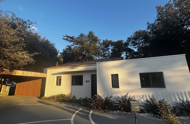 Villa Contemporaine au Calme à Deux pas de la Côte Sauvage et des Plages