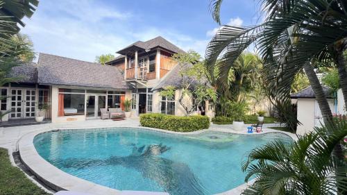 Villa Coconut Bali