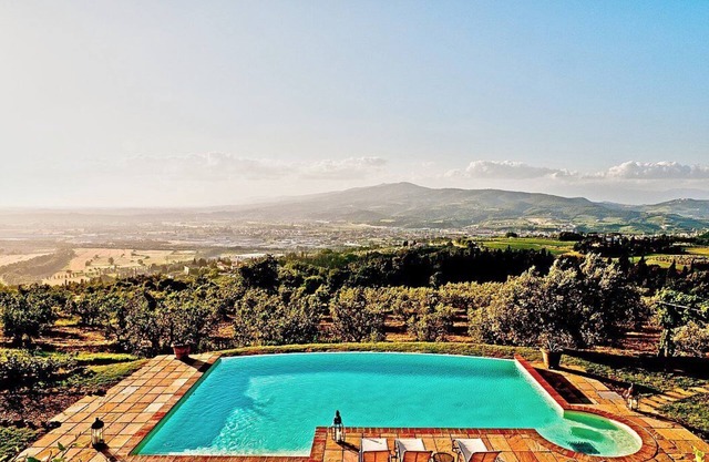 Villa Collarina Grande: An elegant and welcoming two-story age-old farm house surrounded by the greenery, with Free WI-FI.
