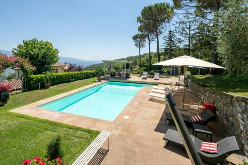 Villa Collesole by Mmega