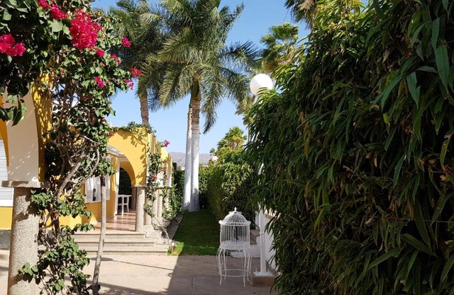 VILLA CON ENCANTO