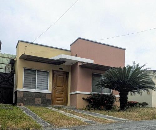 Villa con Piscina Mirador y Seguridad Privada