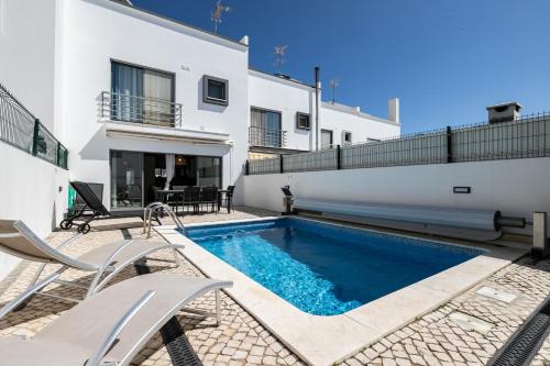 Villa Conchas by Algarvemanta