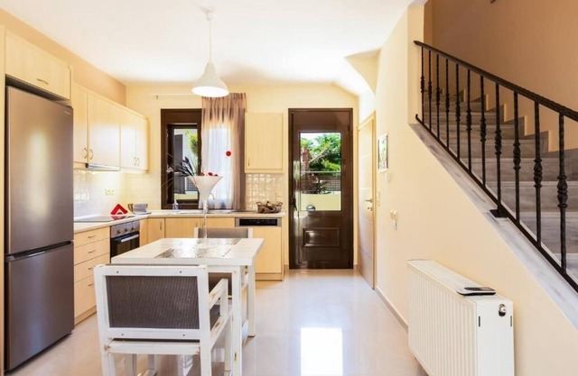 Villa Dafni,BBQ,private pool,views to Aegean sea!