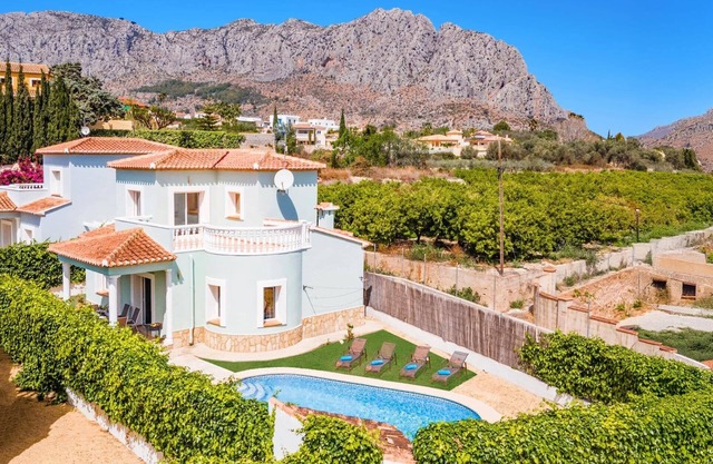 Villa Dalia by Villa Plus