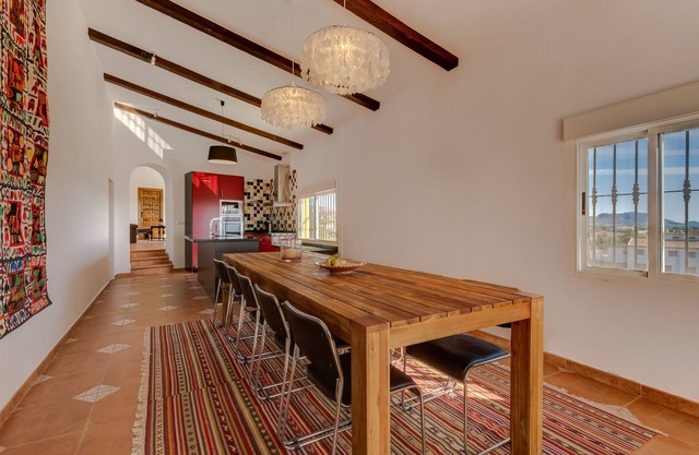 Villa Damara, apartamento de lujo en Granada, ¡para unas vacaciones relajantes!