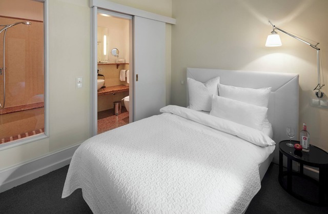 Villa Trautz - Comfortable standard apartment for one person incl. breakfast