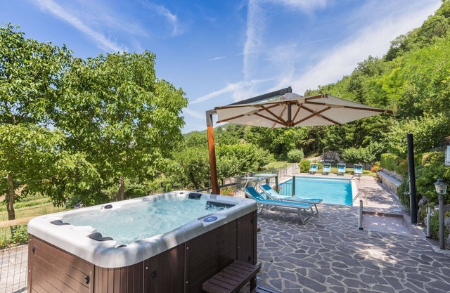 Villa degli Artisti, encantadora villa con piscina cerca de Piobbico, en el norte de las Marcas