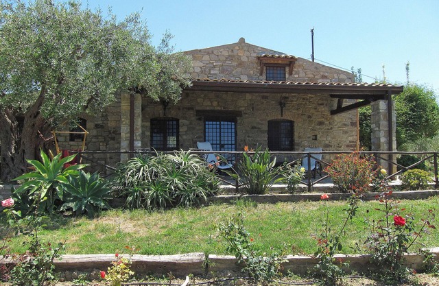 Villa Degli Ulivi con vistas al mar y Wi-Fi, apta para animales domésticos