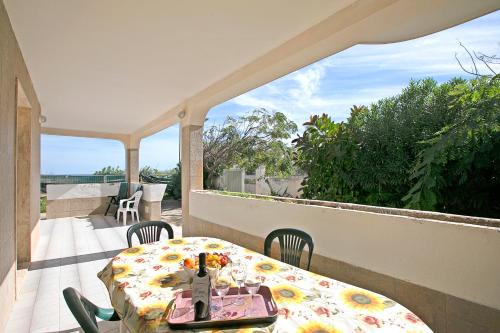 Villa Dei Fanti On The Sandy Beach - Happy Rentals