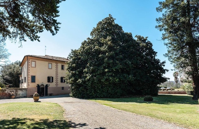 Villa del 700 Gli Affreschi di Tiziana