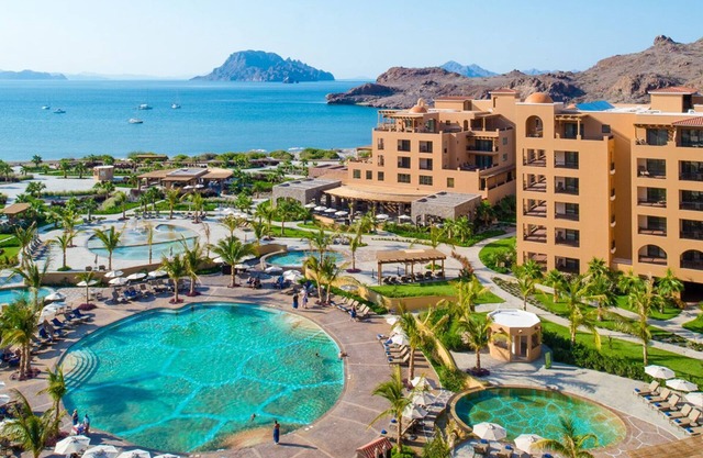 Villa Del Palmar Loreto - Spectacular 4BR/6BA Oceanfront Penthouse, Sleeps 12!