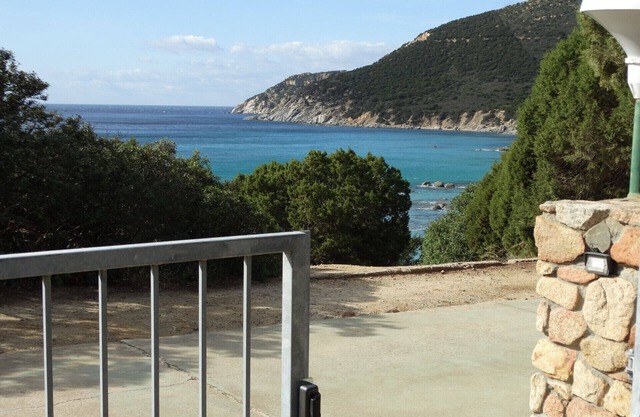 Villa dell'Arte, en la playa de Porto Sa Ruxi, Villasimius