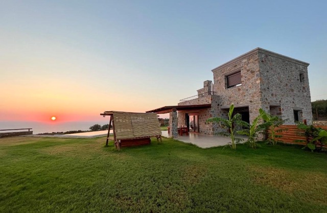 VILLA DEMETRA