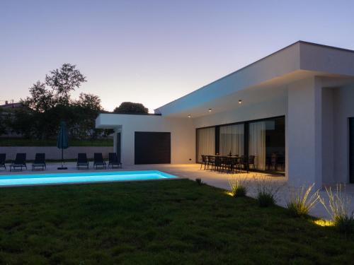 Villa Dionas