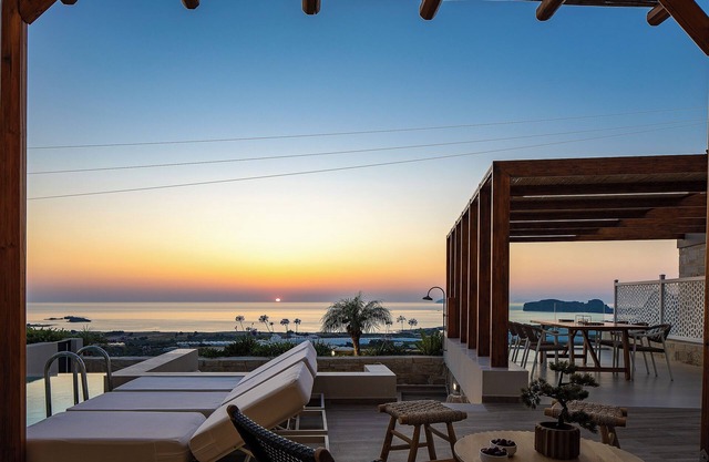 Villa Domenica Free* heated pool & Free car!