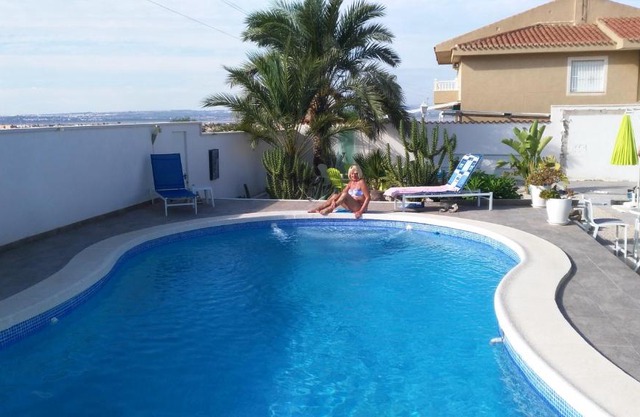 VILLA DOS-LAGOS