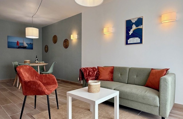 Villa du Marin in the heart of the Gâvres peninsula, walking distance to sea and shops