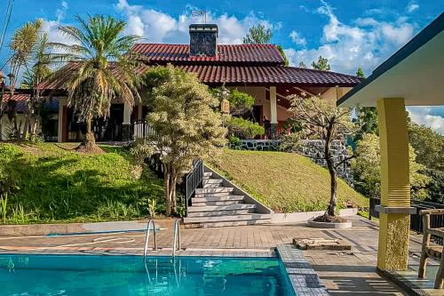 Villa Dua Sisi RedPartner
