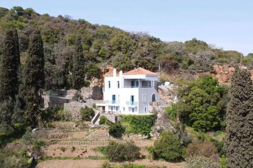 villa eirini
