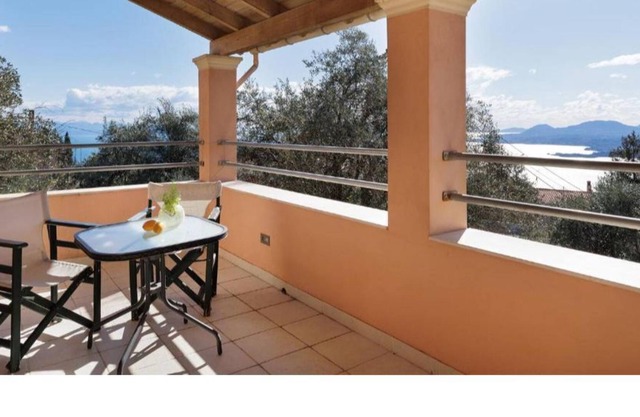 Villa 'Elia' con vistas al mar, Wi-Fi y aire acondicionado