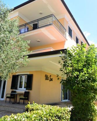 Villa Ema