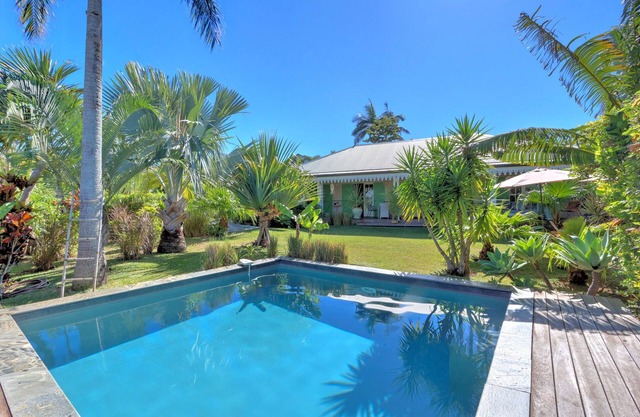 Villa Emeraude Montvert les Hauts - classée 4 étoiles, climatisée avec piscine