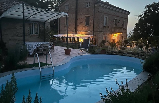 Villa Emilia… beautiful villa with private pool in beautiful le marche Italy