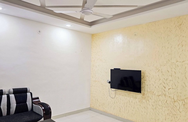 Villa Espoir: Spacious 5-bedroom Villa in Edappally, Kochi