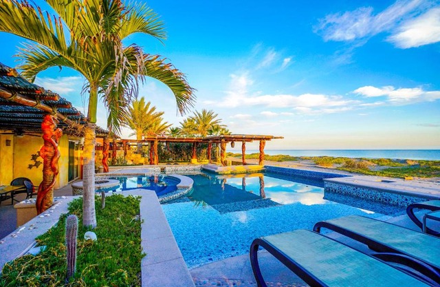 Villa Estrella de Mar - Oceanfront Properties