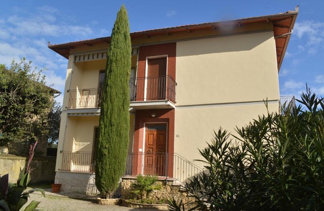 Villa Fè -Choose Panoramic View, Jacuzzi, Private Parking