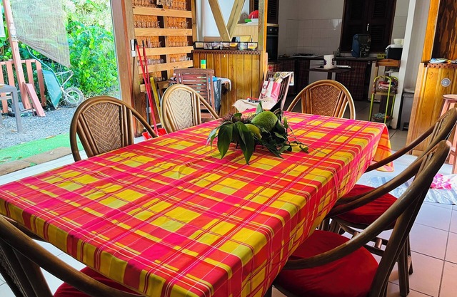 Gosier Villa Creole en madera nueva F4, KAZ BWA UN NOU disponibles PMR
