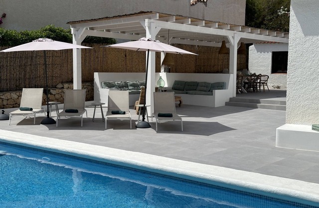 Villa Familiale Avec Piscine "casanella"