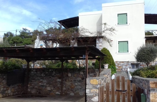 VILLA FILIP posidonia syros cyclades
