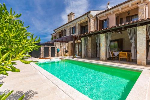 Villa Fina
