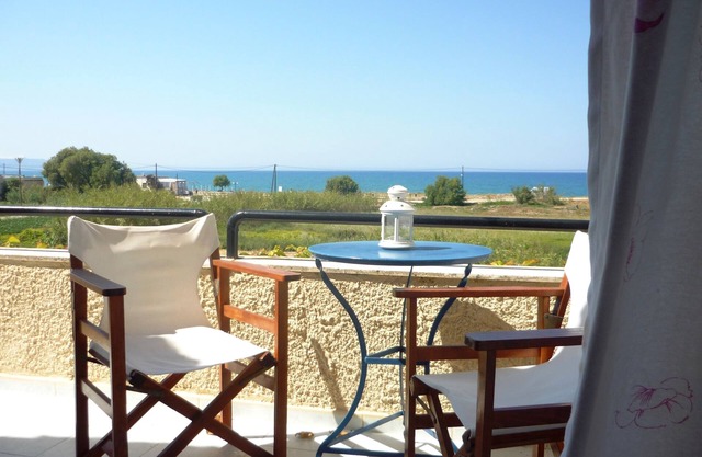 Villa Fleria Seaside Studios & Apts