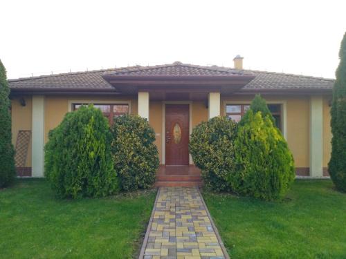 Villa Flower Deluxe
