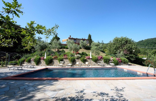 Villa para 10 personas con piscina con una vista "verdaderamente maravillosa" al lago Trasimeno