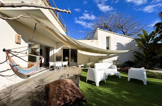 Villa for 6 people by the sea, La Capte in Hyères