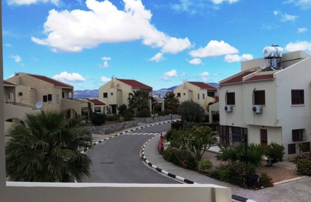 Villa en alquiler en el norte de Chipre, cerca de Long Beach, todas las instalaciones y tiendas locales