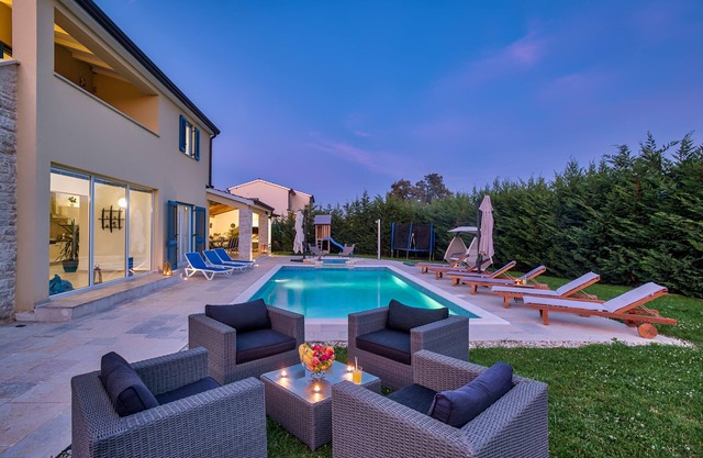 Beautiful villa with pool and sauna for vacation in Istria