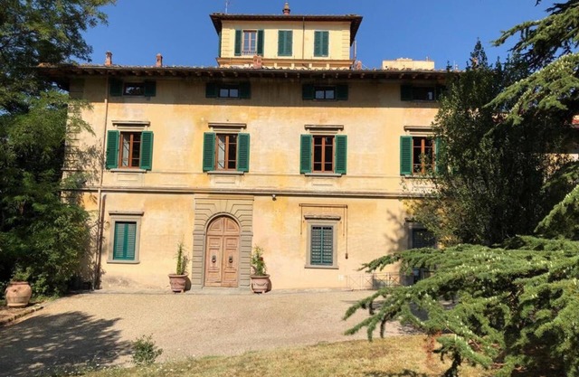 Villa Franchetti - Lujosa villa florentina con piscina