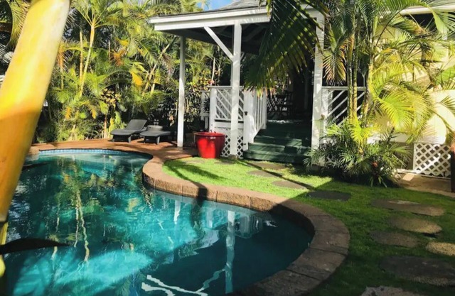 Villa Frangipani Tropical Beachside Retreat Kailua