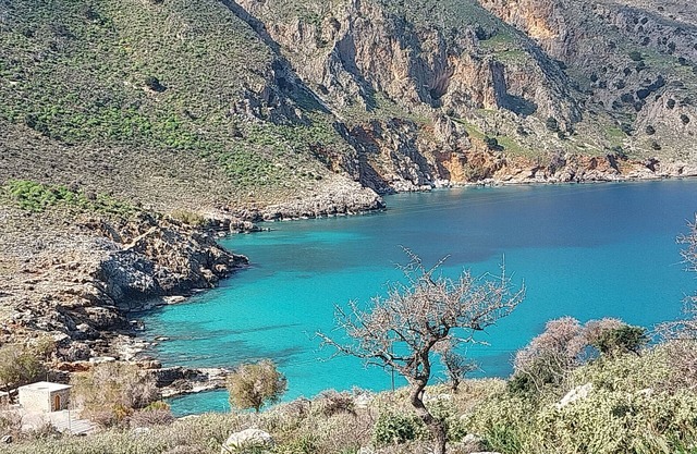 Villa Free Spirit Crete- Boutique Villa with Seaview, Jacuzzi, BBQ, AC, Wifi