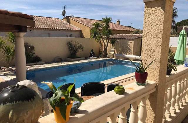 Villa de pies completos en el sur de Francia