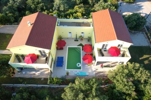 Villa Gaby with Heated Pool