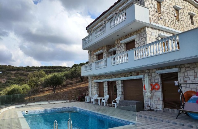 Villa Galinos